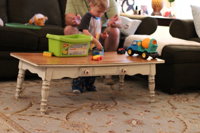 Walking with Cake: New coffee table